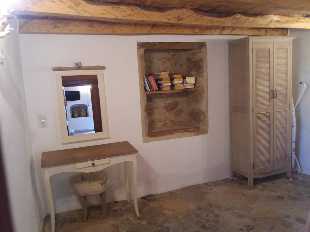 Heracles Traditional Cretan Houses Spilion Room photo